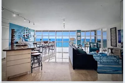 6423 Collins Ave #1605, Miami Beach, FL 33141 - Photo 1