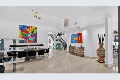 2000 S Bayshore Dr #24, Miami, FL 33133 - Photo 12