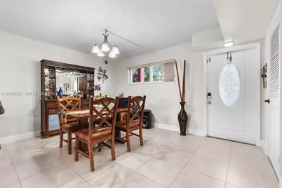 9420 S Hollybrook Lake Dr #206, Pembroke Pines, FL 33025 - Photo 14