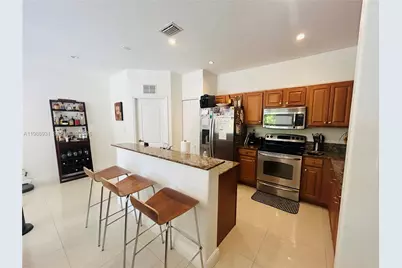 10963 NW 87th Ln #10963, Doral, FL 33178 - Photo 8