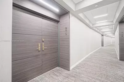9 Island Ave #2410, Miami Beach, FL 33139 - Photo 2