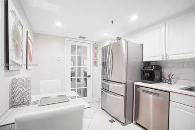 9 Island Ave #2410, Miami Beach, FL 33139 - Photo 22