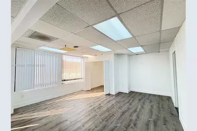 2100 W 76th St #205, Hialeah, FL 33016 - Photo 8