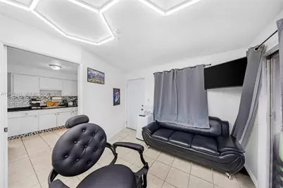 605 NW 34th Ave, Miami, FL 33125 - Photo 40