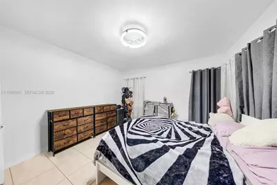 605 NW 34th Ave, Miami, FL 33125 - Photo 22
