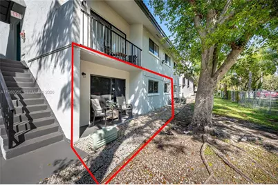 7095 NW 179th St #110, Hialeah, FL 33015 - Photo 2