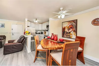 7095 NW 179th St #110, Hialeah, FL 33015 - Photo 10