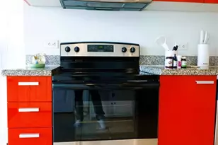 2100 Van Buren St, Hollywood, FL 33020 - Photo 18