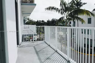 2100 Van Buren St, Hollywood, FL 33020 - Photo 30