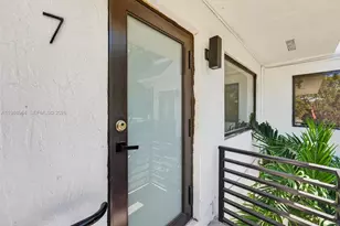 37 NW 59th St, Miami, FL 33127 - Photo 8