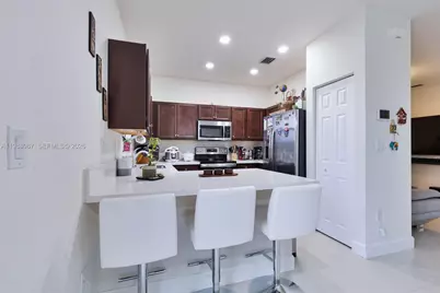 9015 NW 183rd St, Hialeah, FL 33018 - Photo 12