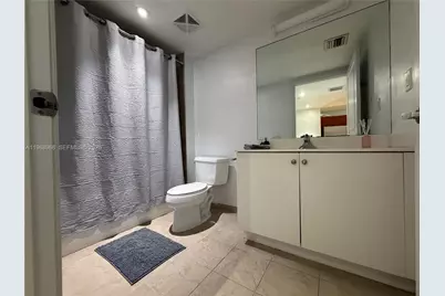 111 E Flagler St #606, Miami, FL 33131 - Photo 8
