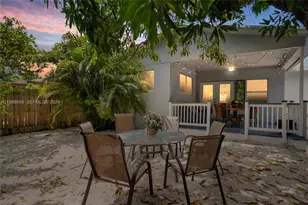 113 SW 2nd St, Hallandale Beach, FL 33009 - Photo 20