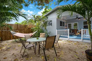 113 SW 2nd St, Hallandale Beach, FL 33009 - Photo 26
