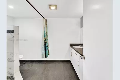 770 NE 199th St #204F, Miami, FL 33179 - Photo 18