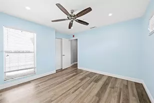 1633 NW 4th St, Boca Raton, FL 33486 - Photo 16