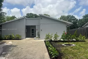 1633 NW 4th St, Boca Raton, FL 33486 - Photo 1