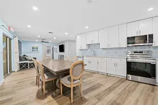 1633 NW 4th St, Boca Raton, FL 33486 - Photo 24