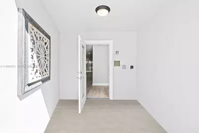 1633 NW 4th St, Boca Raton, FL 33486 - Photo 2