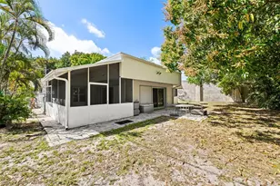 1633 NW 4th St, Boca Raton, FL 33486 - Photo 28
