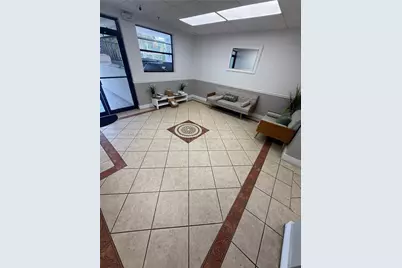 6937 Bay Dr, Miami Beach, FL 33141 - Photo 14