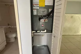 11780 SW 18th St, Miami, FL 33175 - Photo 14