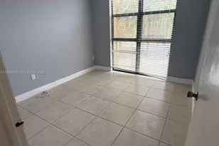 11780 SW 18th St, Miami, FL 33175 - Photo 8