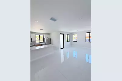 12330 SW 219th St, Miami, FL 33170 - Photo 2