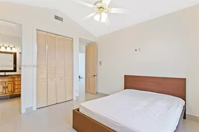10091 NW 7th St, Plantation, FL 33324 - Photo 20