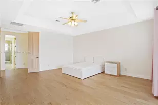10091 NW 7th St, Plantation, FL 33324 - Photo 16