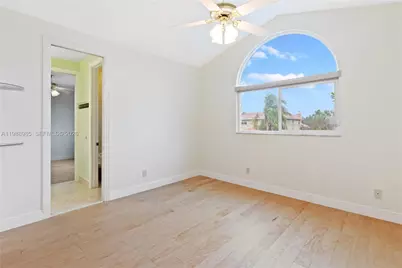 10091 NW 7th St, Plantation, FL 33324 - Photo 22
