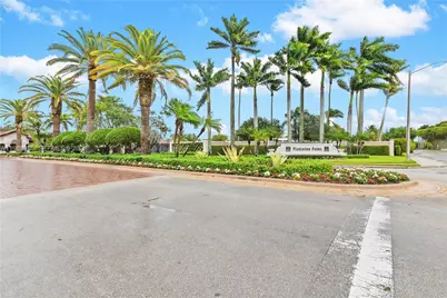 10091 NW 7th St, Plantation, FL 33324 - Photo 40