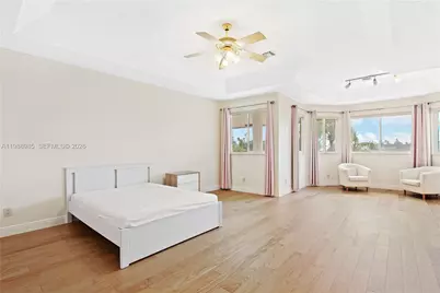10091 NW 7th St, Plantation, FL 33324 - Photo 14
