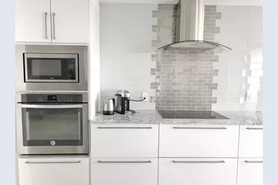 400 Leslie Dr #508, Hallandale Beach, FL 33009 - Photo 4