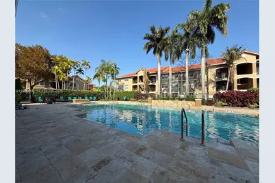 11631 SW 2nd St #20302, Pembroke Pines, FL 33025 - Photo 4