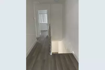 5725 NW 114th Path #106, Doral, FL 33178 - Photo 20