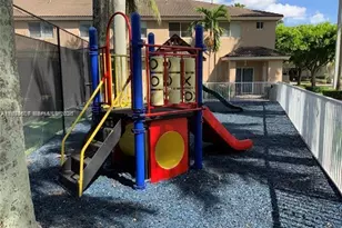 5725 NW 114th Path, Doral, FL 33178 - Photo 26