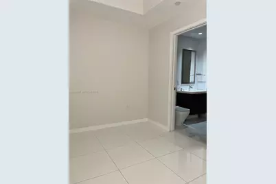 851 NE 1st Ave #1806, Miami, FL 33132 - Photo 10