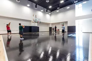 851 NE 1st Ave, Miami, FL 33132 - Photo 30