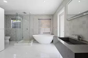 1010 SW 149th Ln, Sunrise, FL 33326 - Photo 20