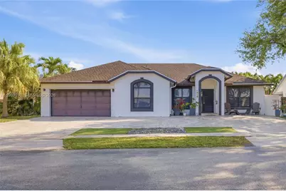 1010 SW 149th Ln, Sunrise, FL 33326 - Photo 2