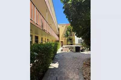 13655 NE 10th Ave #208, North Miami, FL 33161 - Photo 10