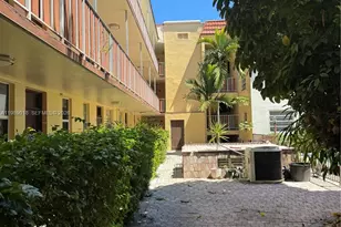 13655 NE 10th Ave, North Miami, FL 33161 - Photo 10