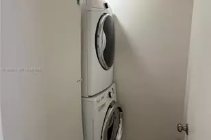 543 SW 61st Terrace, Margate, FL 33068 - Photo 8