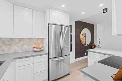 1940 NE 2nd Ave #118J, Wilton Manors, FL 33305 - Photo 10