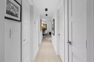 1940 NE 2nd Ave, Wilton Manors, FL 33305 - Photo 12