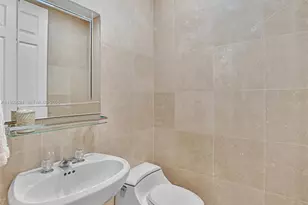 20780 NE 32nd Ave, Aventura, FL 33180 - Photo 26