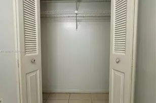 10717 Cleary Blvd, Plantation, FL 33324 - Photo 14