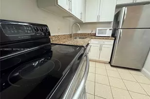 10717 Cleary Blvd, Plantation, FL 33324 - Photo 12