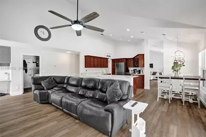 5832 SW 88th Ter, Cooper City, FL 33328 - Photo 14